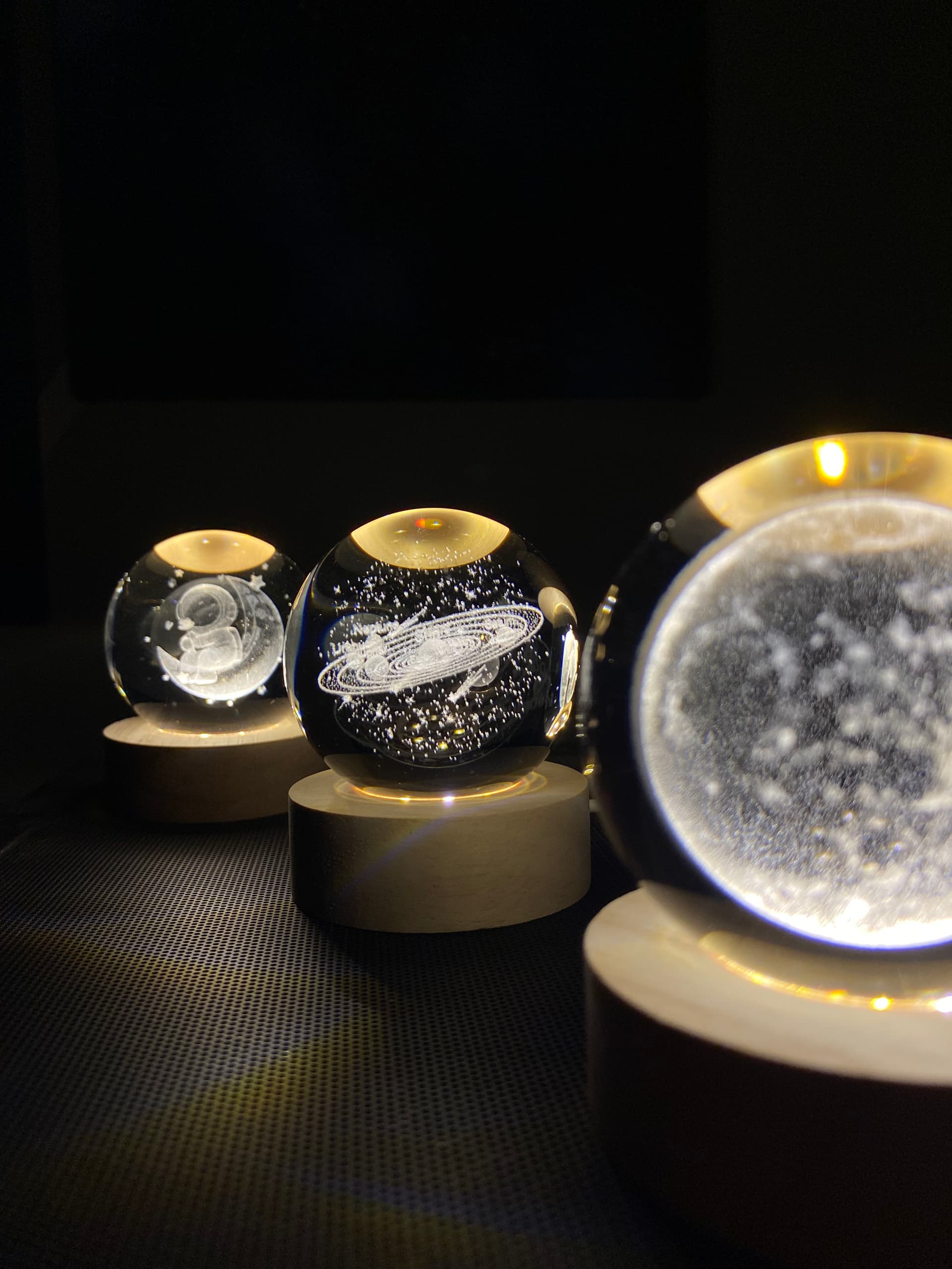 3D Galaxy Crystal Ball Lamp